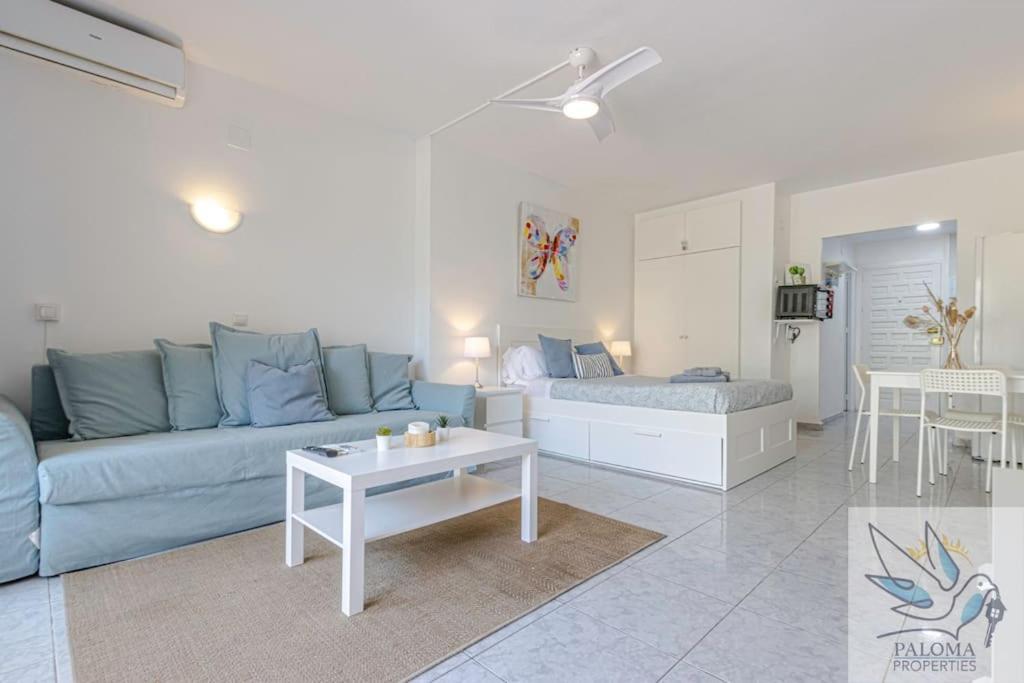 Wonderful Suite In Benal Beach Benalmádena Kültér fotó