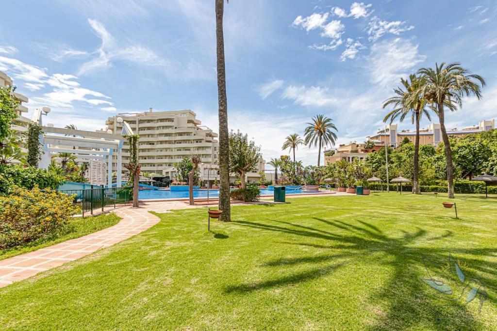 Wonderful Suite In Benal Beach Benalmádena Kültér fotó